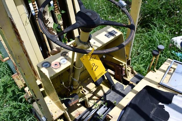 Image of White MA40 equipment image 2