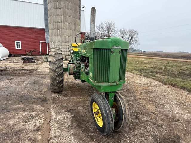 Image of John Deere 70 equipment image 1