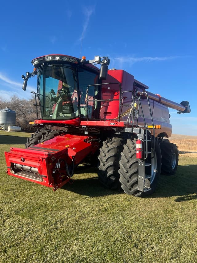 Image of Case IH 8250 equipment image 4