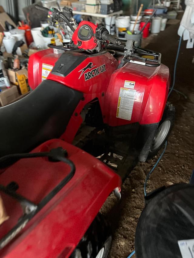 Image of Arctic Cat 500 equipment image 4