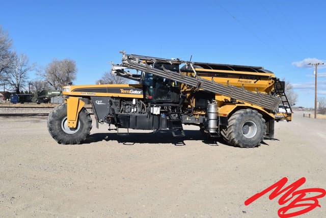 Image of Terra-Gator TG8300 equipment image 3