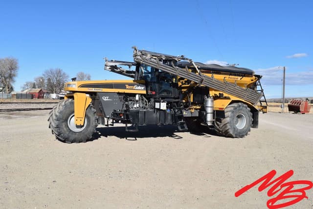 Image of Terra-Gator TG8300 equipment image 2