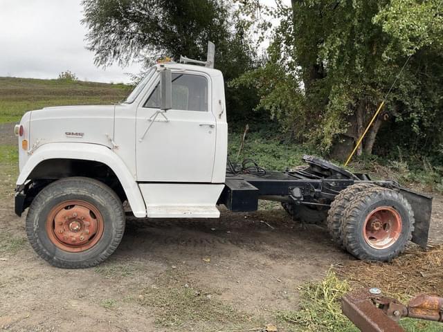 Image of GMC 7500 equipment image 1