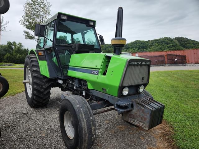 Image of Deutz-Allis 7110 equipment image 2