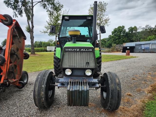 Image of Deutz-Allis 7110 equipment image 1