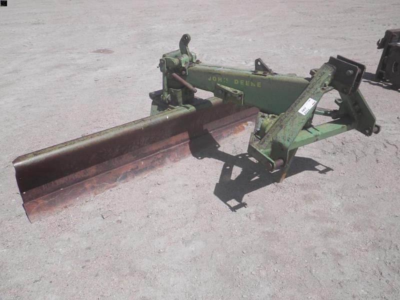 Image of John Deere 115 Primary image