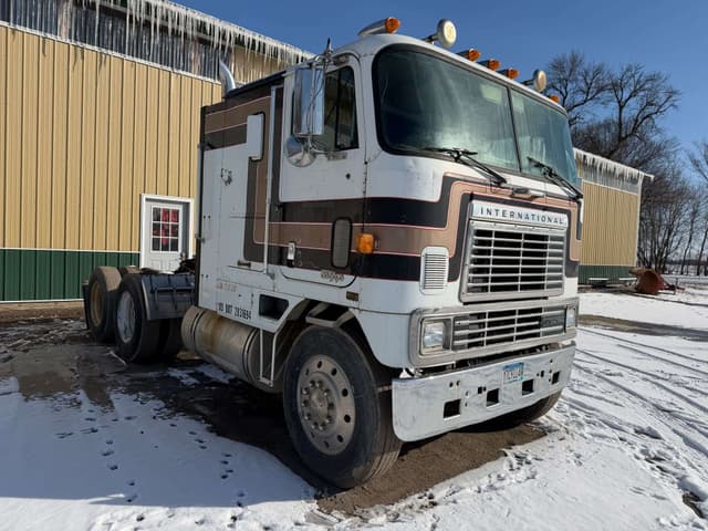 Image of International COF9670 equipment image 2