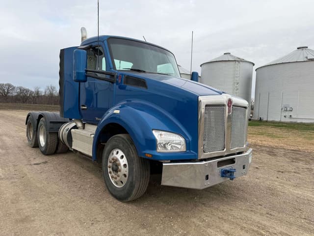 Image of Kenworth T880 equipment image 4