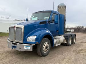 2016 Kenworth T880 Image