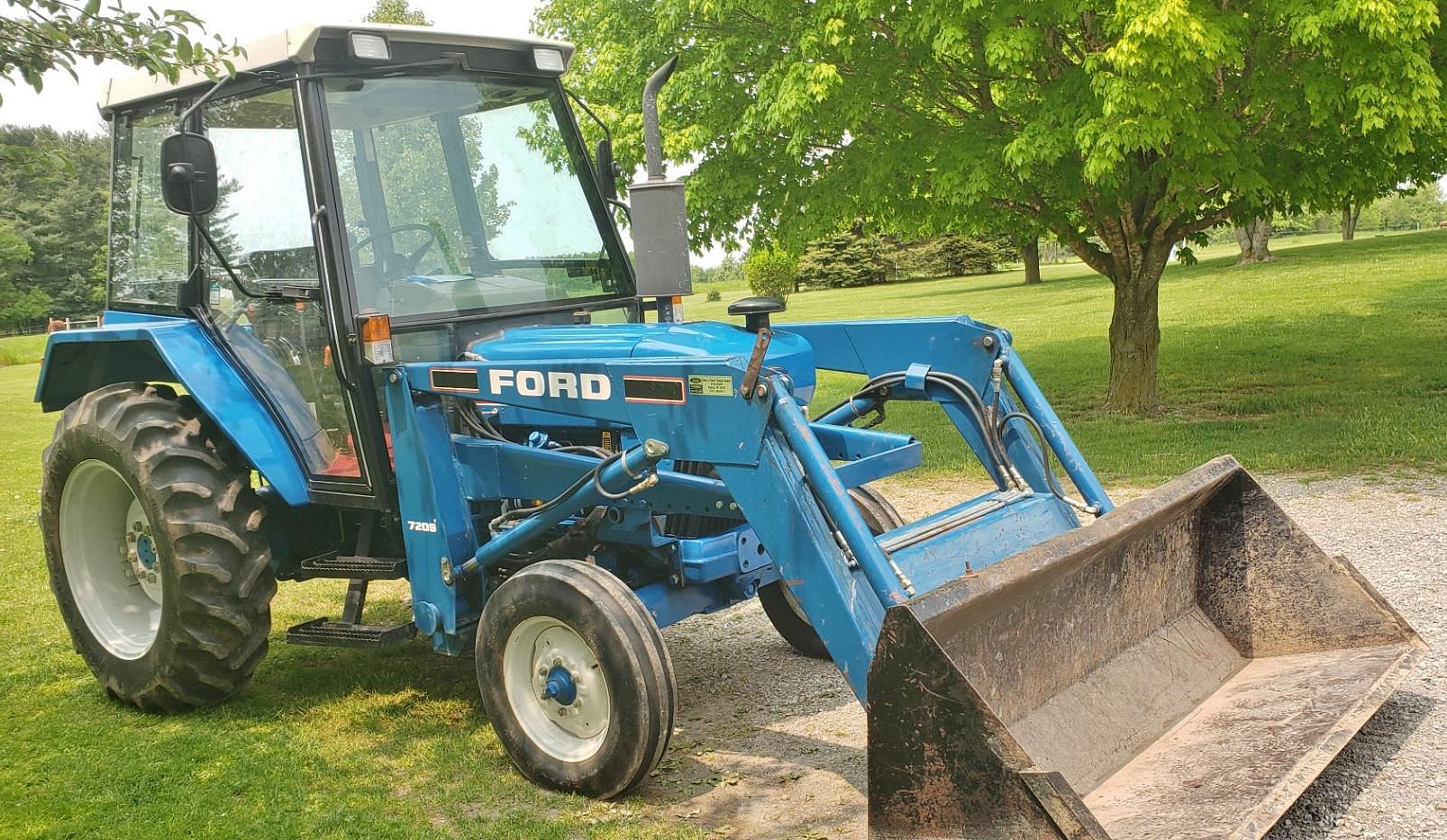 Main image Ford 3930 0