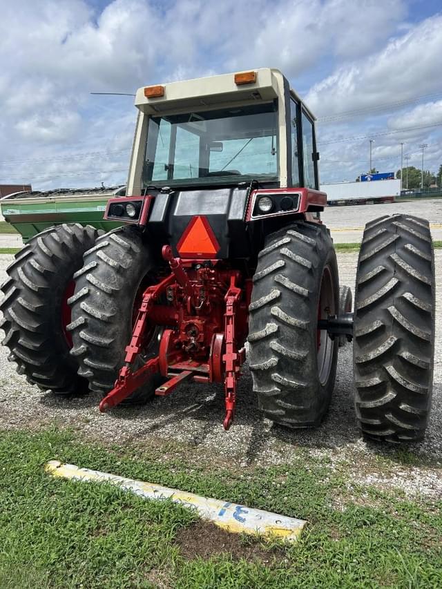 Image of International Harvester 1486 equipment image 2