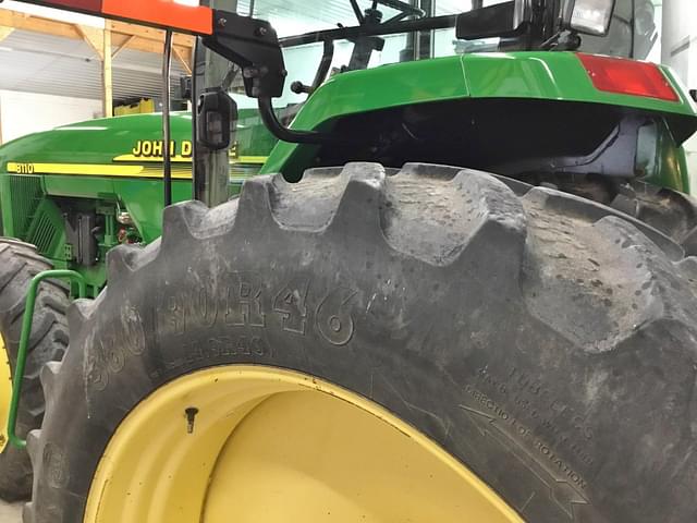 Image of John Deere 8110 equipment image 1