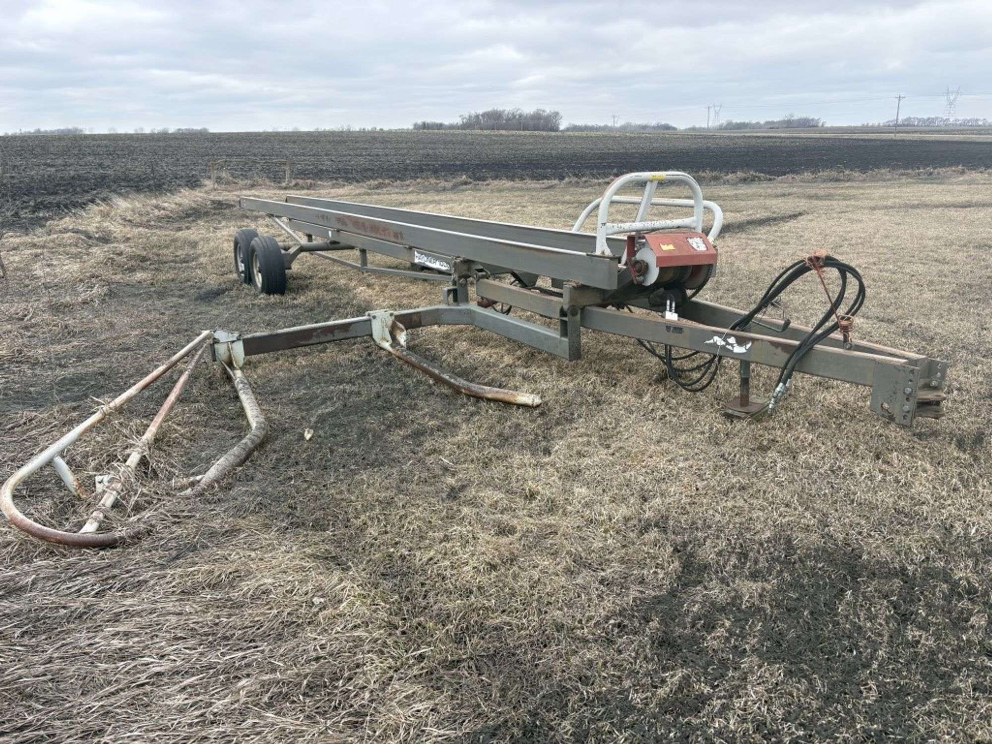 Hayliner 1000 Equipment Image0