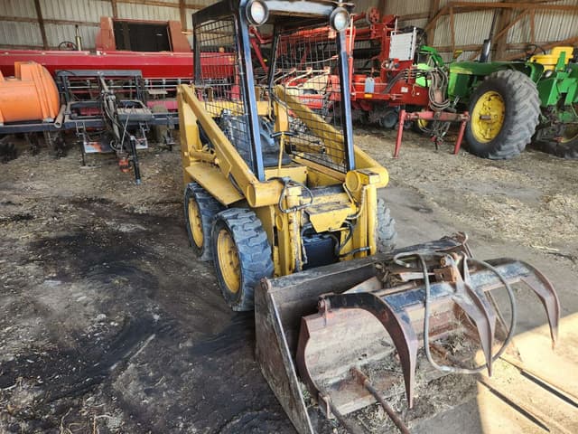 Image of OMC Mustang 320 equipment image 1