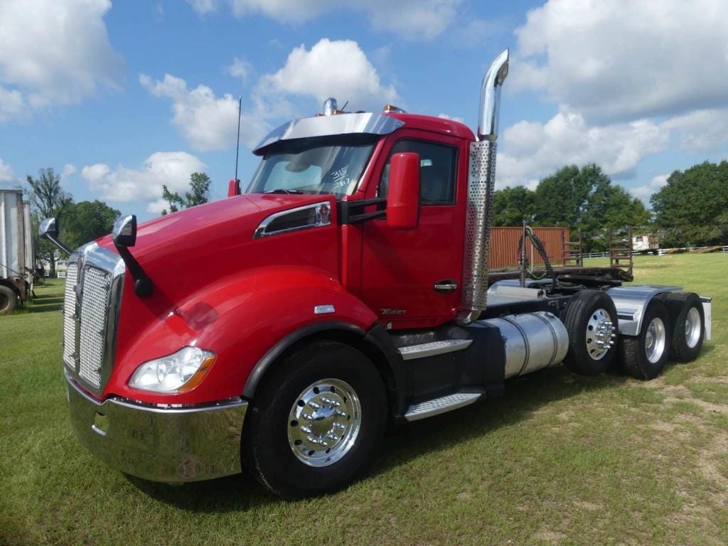 2017 Kenworth T680 Equipment Image0
