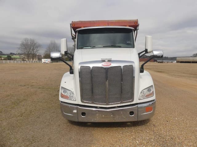 Image of Peterbilt 579 equipment image 2