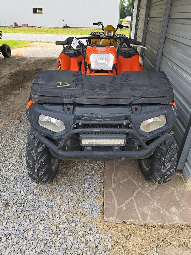 Image of Polaris Sportsman 550 equipment image 1