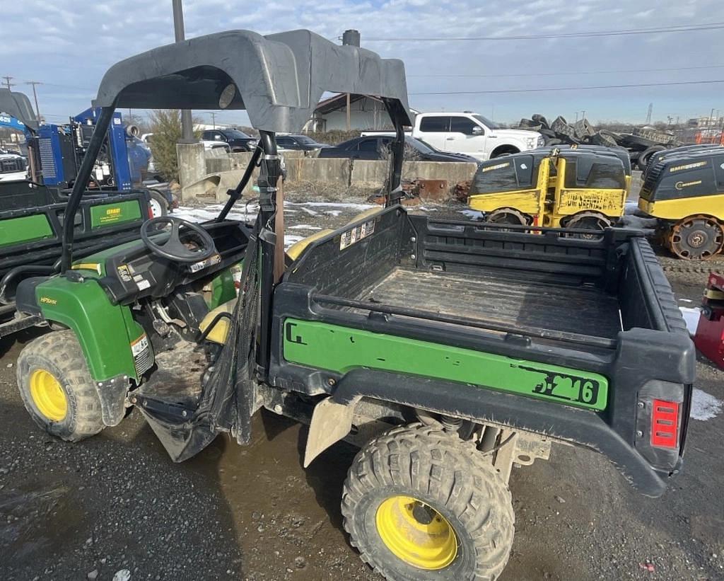 Image of John Deere Gator Image 0