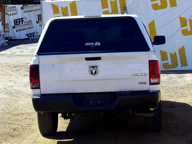 Image of Dodge Ram 1500 equipment image 4