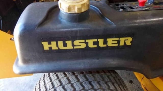 Image of Hustler Super Z equipment image 1