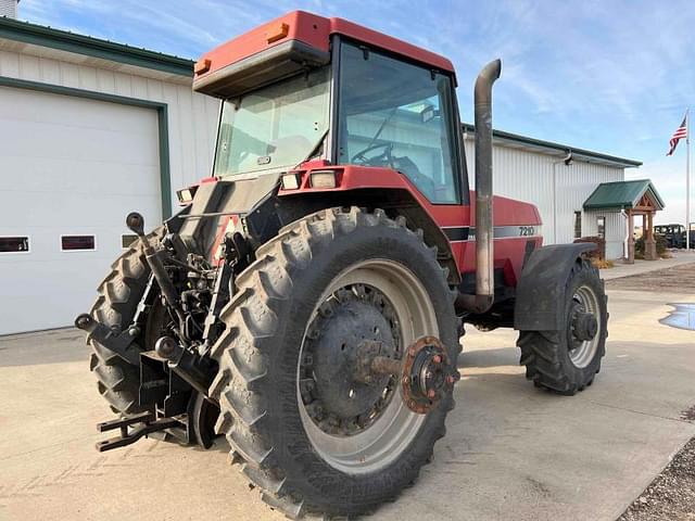 Image of Case IH 7210 equipment image 4