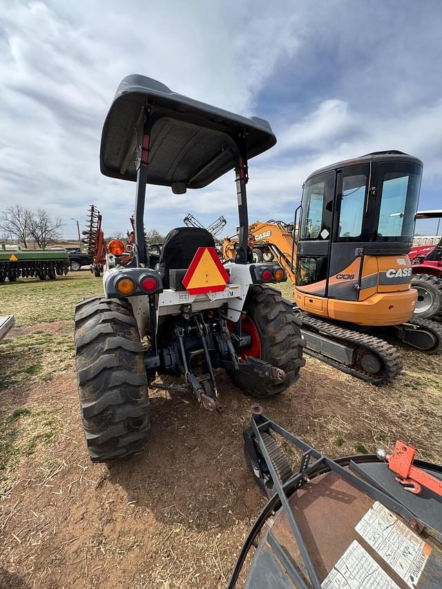 Image of Bobcat CT445 equipment image 3