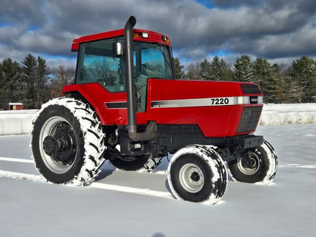 Image of Case IH 7220 equipment image 1