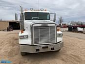 Thumbnail image Freightliner FLD120SD 30