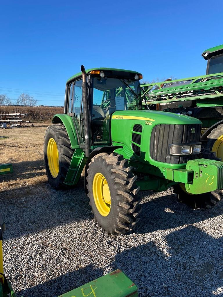 Main image John Deere 7230
