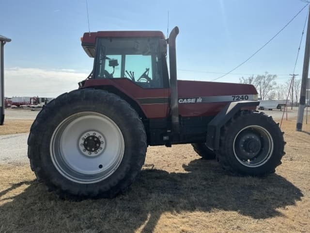 Image of Case IH 7240 equipment image 2