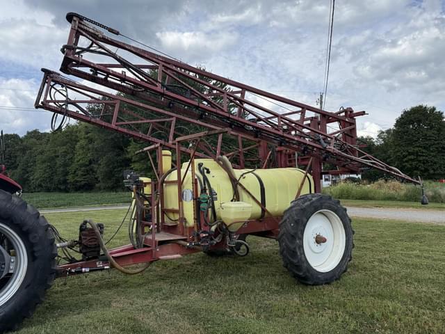 Image of Hardi Navigator 1000 equipment image 1