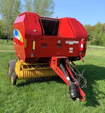 Main image New Holland BR7060