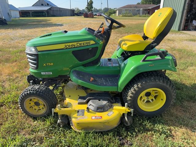 Image of John Deere X758 equipment image 1
