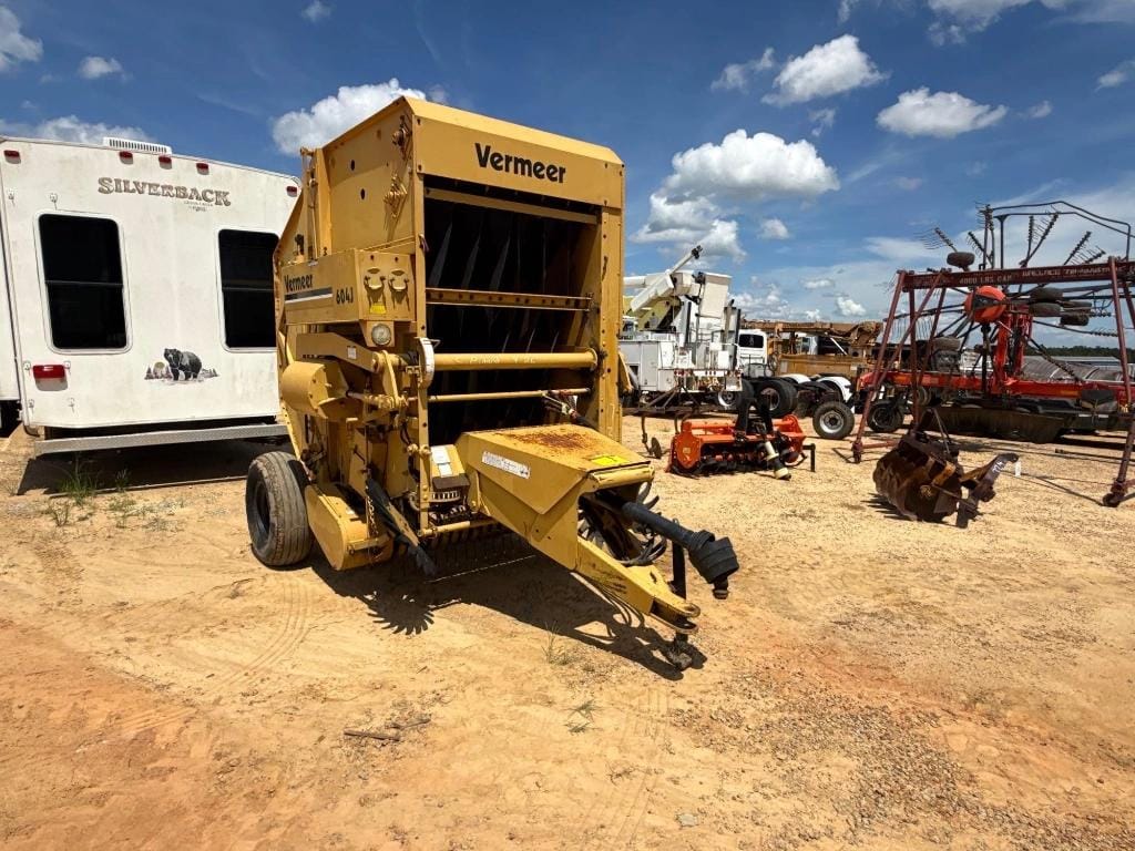 Vermeer 604J Equipment Image0