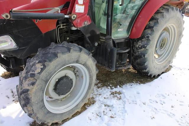 Image of Case IH Farmall 75C equipment image 4