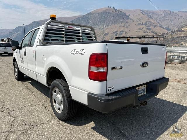 Image of Ford F-150 equipment image 2