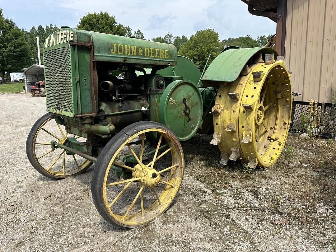 Image of John Deere D Primary image