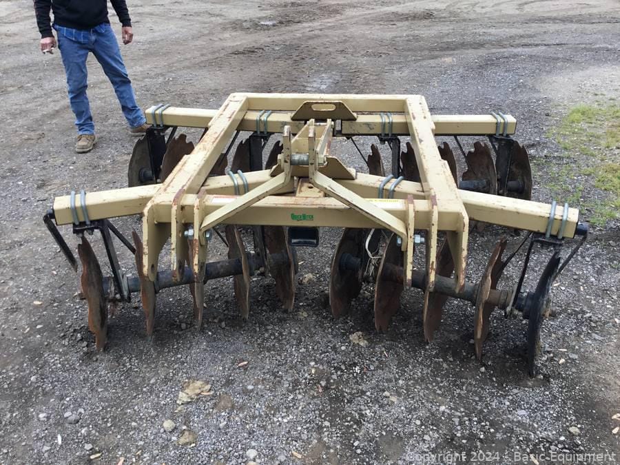 Main image Land Pride DH2572