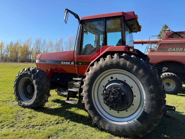Image of Case IH 8940 equipment image 2