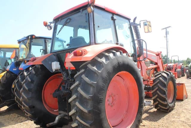Image of Kubota M125X equipment image 2