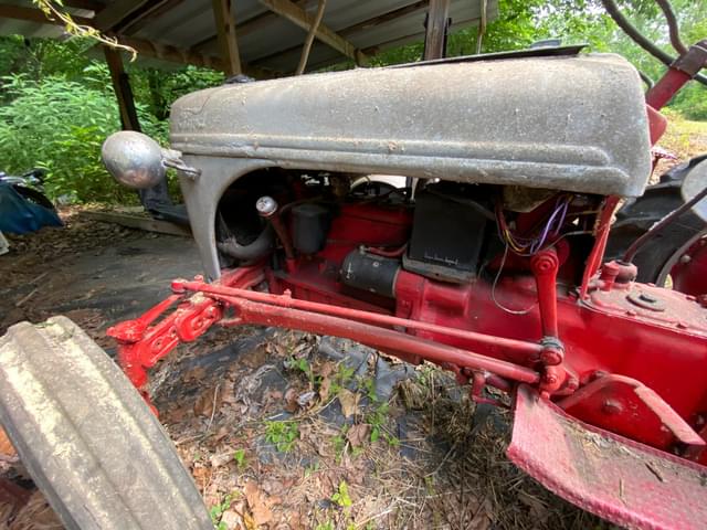 Image of Ford 8N equipment image 4