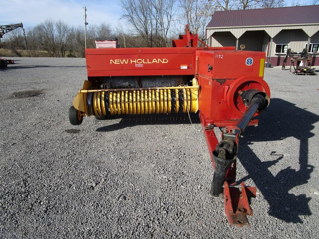 Main image New Holland 575