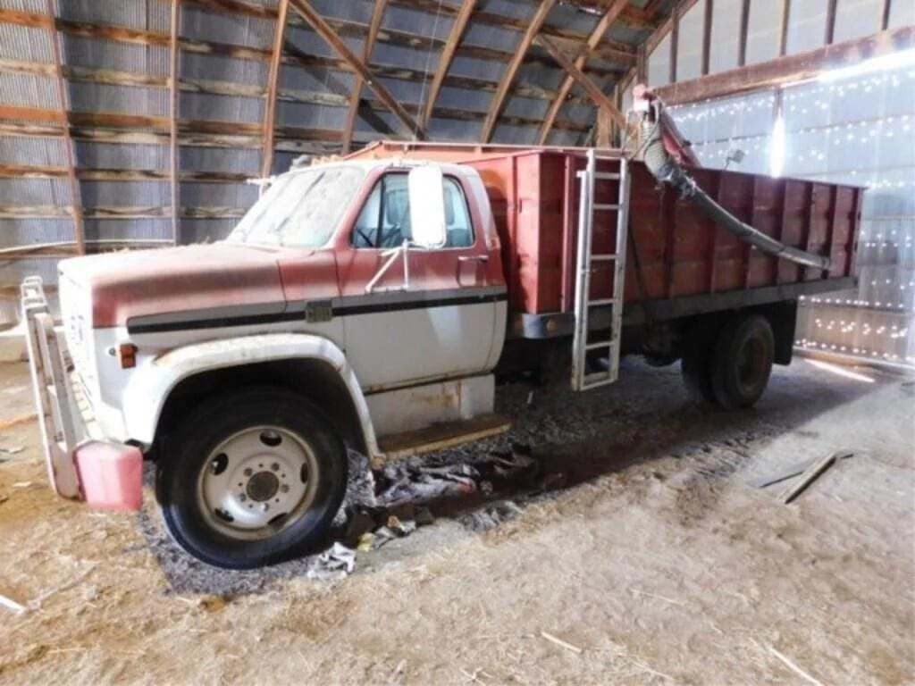 Main image Chevrolet C60