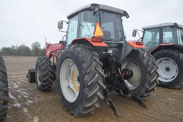 Image of Massey Ferguson 4270 equipment image 1