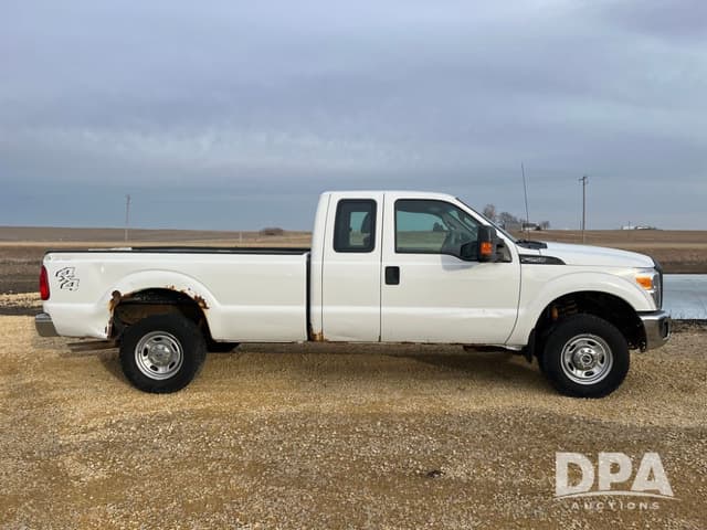 Image of Ford F-250 equipment image 4