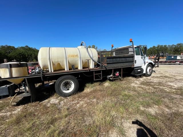 Image of International 4300 SBA equipment image 4