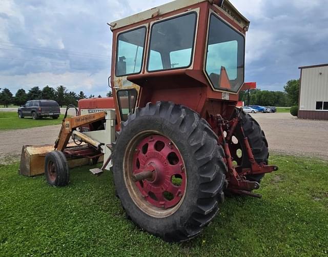Image of International Harvester 756 equipment image 2