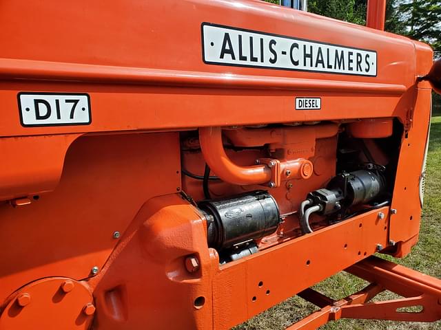 Image of Allis Chalmers D17 equipment image 1