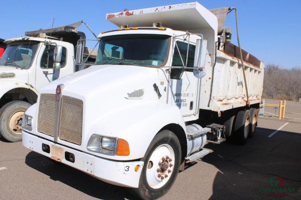 Image of Kenworth T300 Primary image