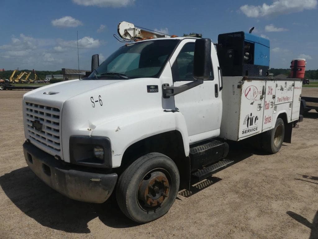 Image of Chevrolet C6500 Primary image